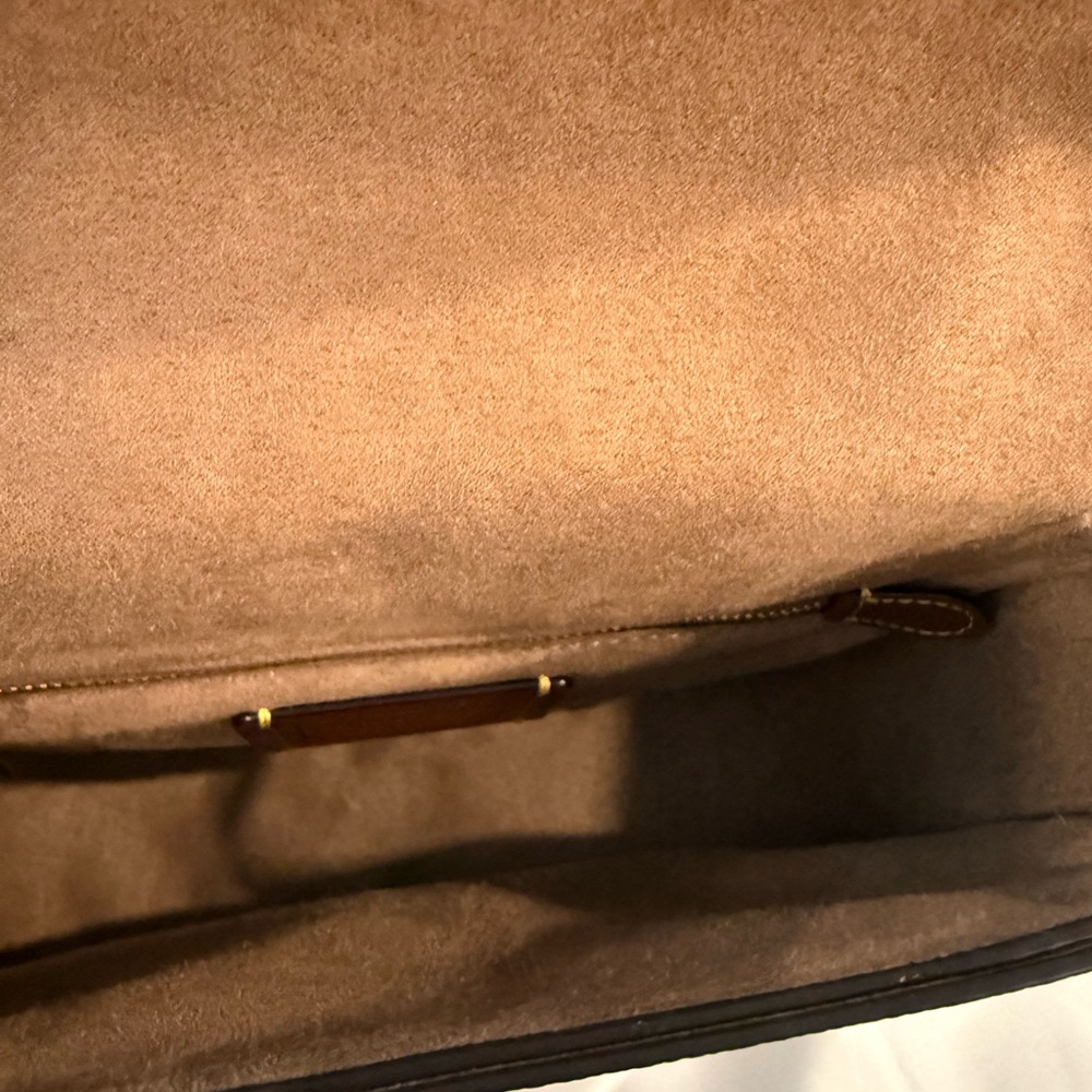 Coach Leather Shoulder/Crossbody Bag with Chunky Gold Chain Strap - Picture 9 of 12